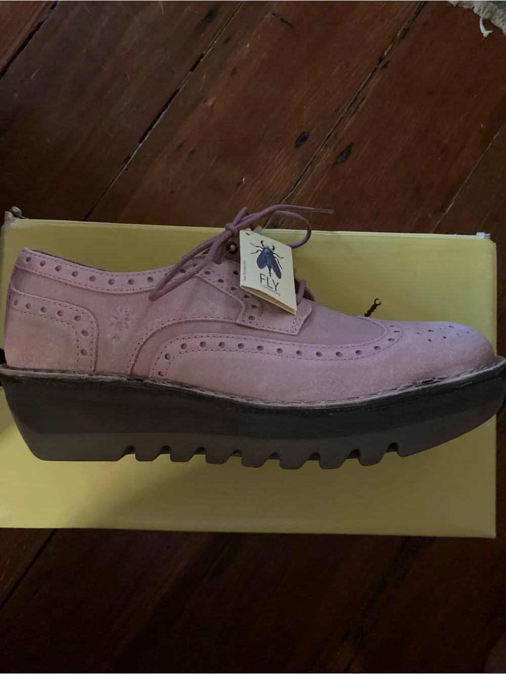 Fly London Jane Suede Pink Shoe Box Label - Pale Yellow Box